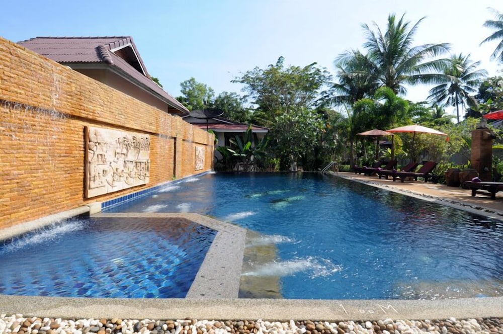 Clean Beach Resort 6/54