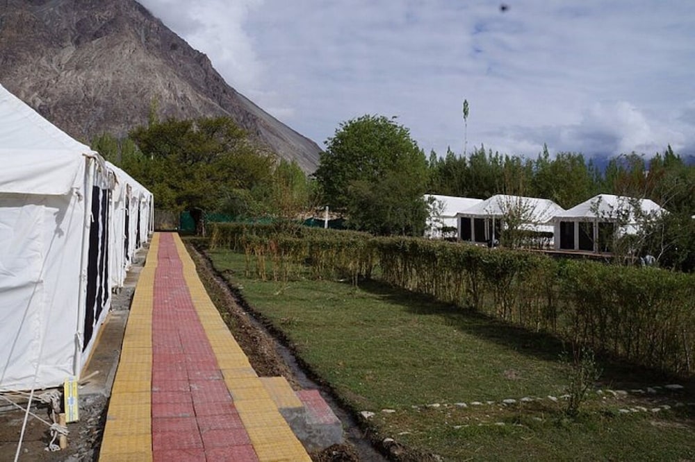 Ladakh Tarrain Camp 19/24
