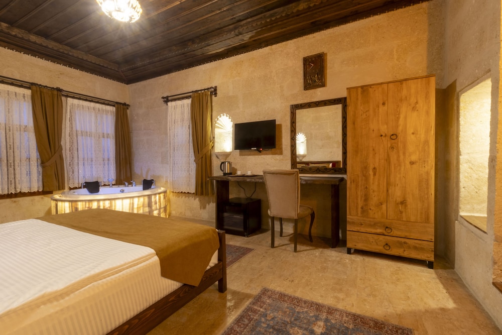 Uzay Cave Suites 23/50