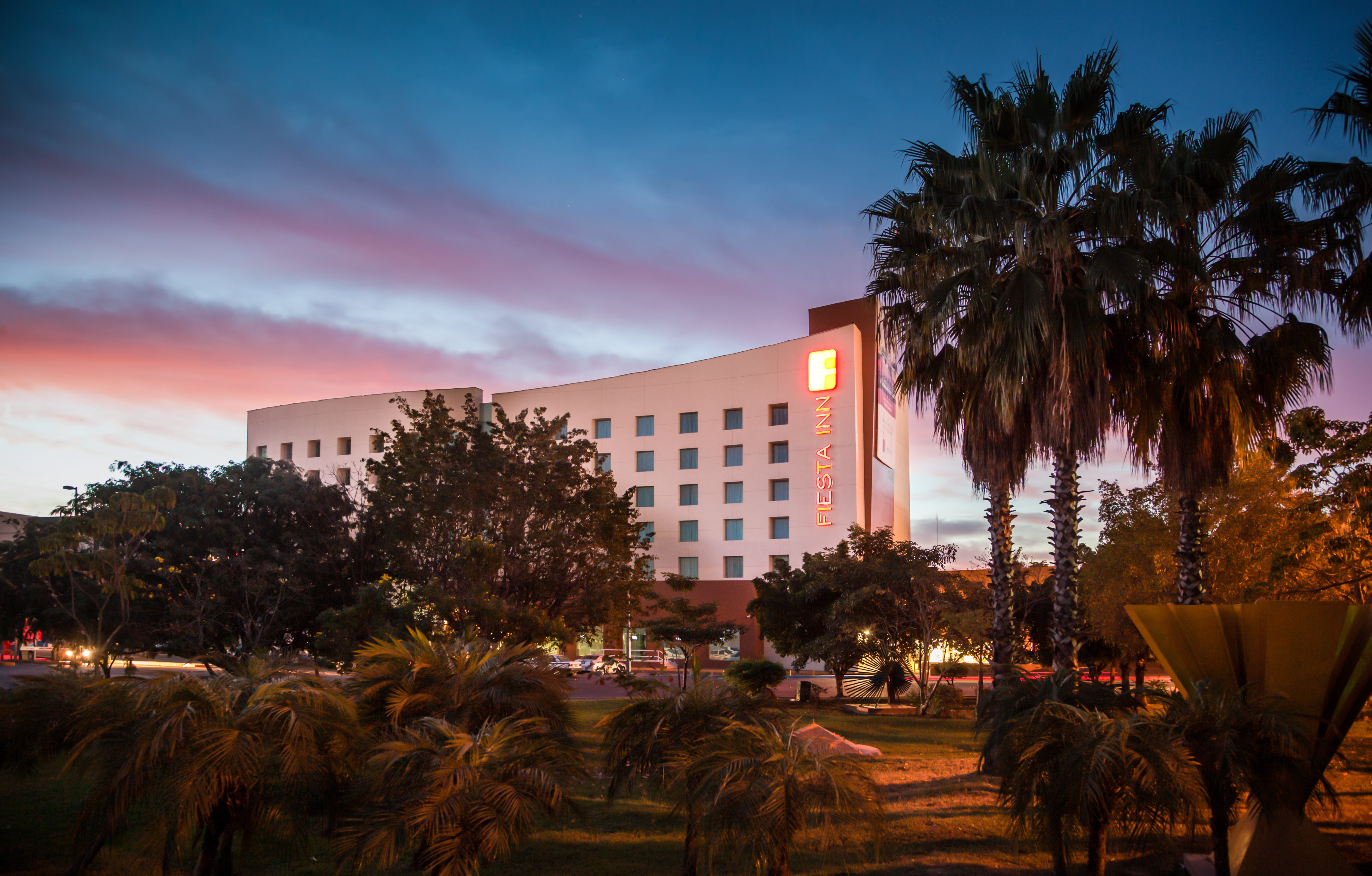 Fiesta Inn Culiacan 8/77