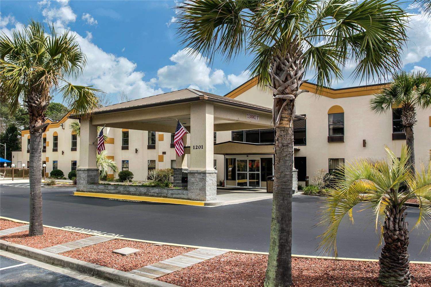 Quality Inn Surfside Myrtle Beach 22/24