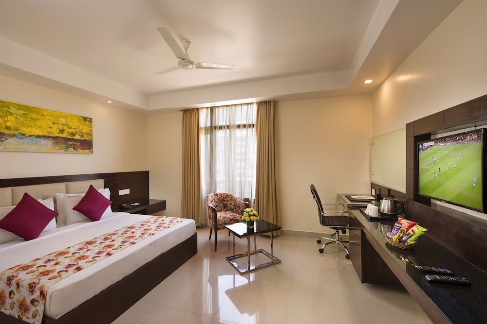 Clarks Inn Suites Katra 11/50