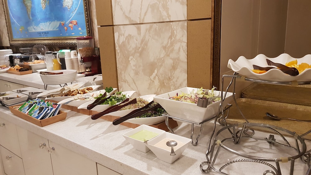 Suwon Symphony Tourist Hotel 38/52