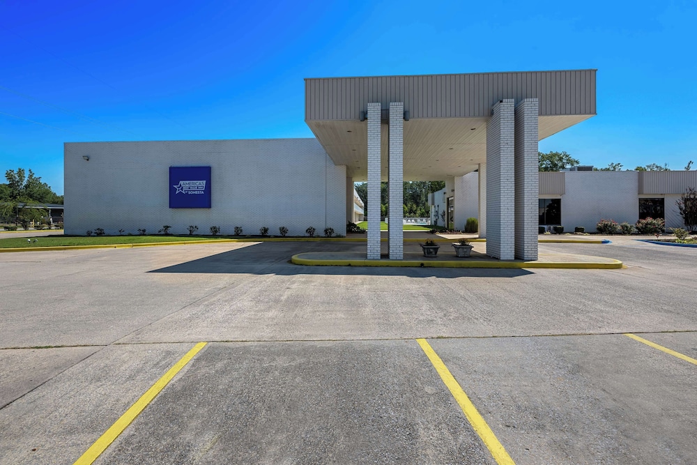 Americas Best Value Inn Hamilton 39/45