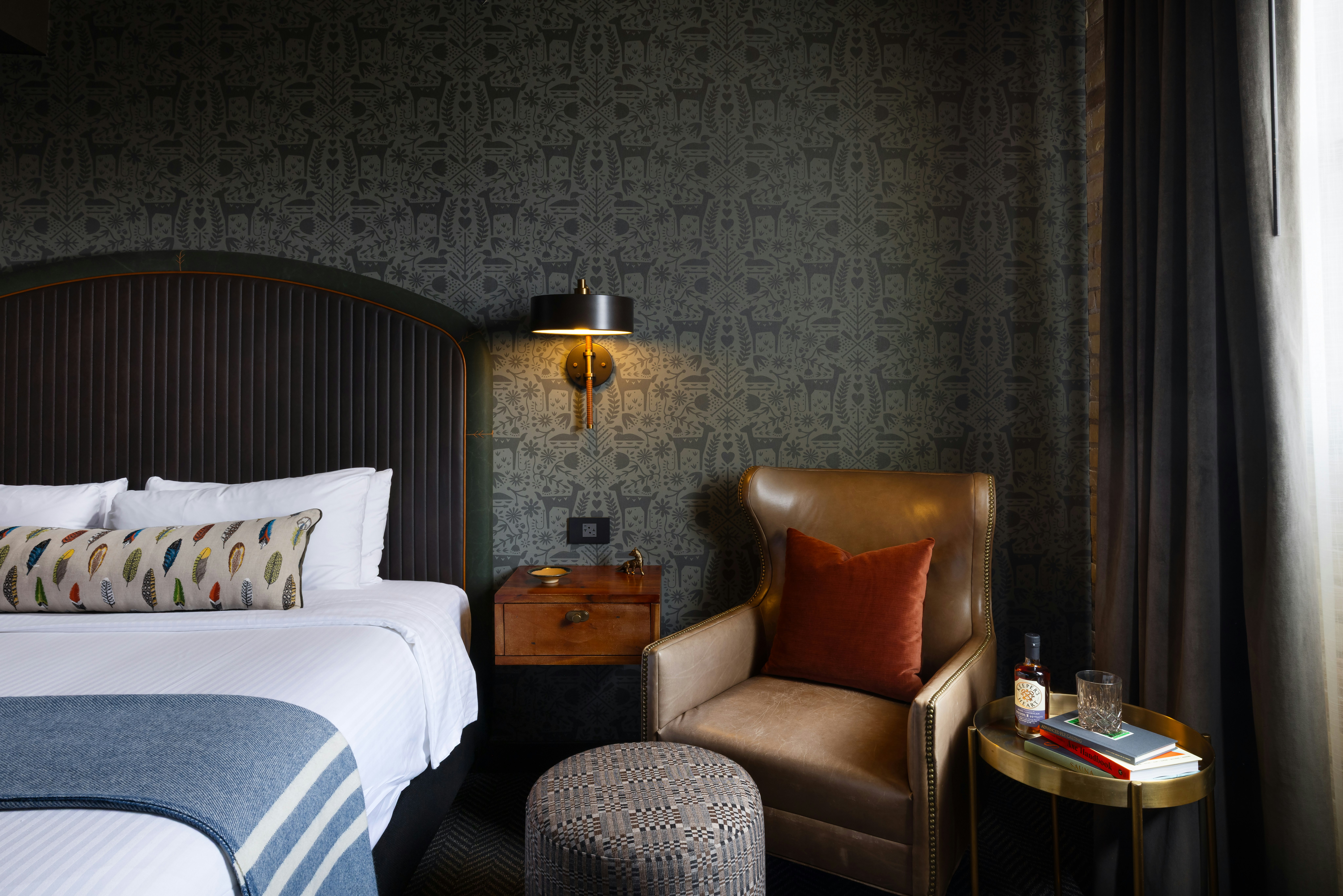 Hewing Hotel 10/81