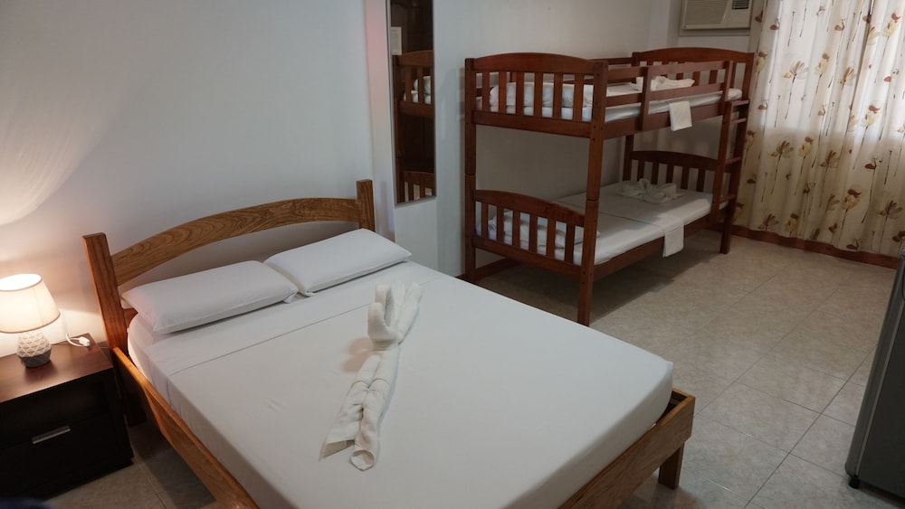 Wellbeach Dive Resort 24/74