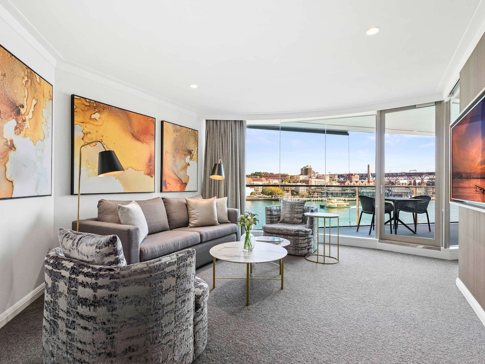 Pullman Quay Grand Sydney Harbour 45/72