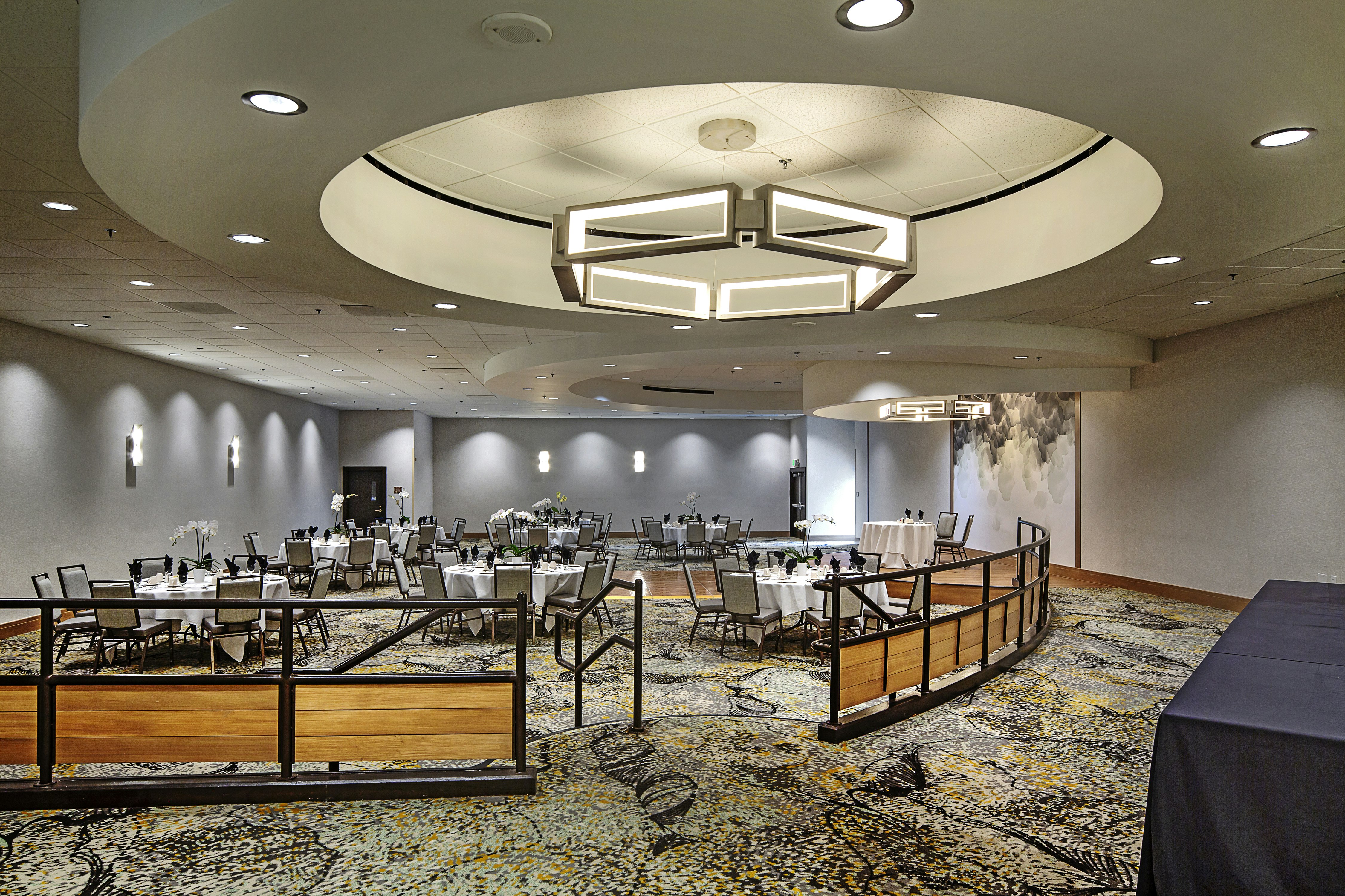 DoubleTree by Hilton Hotel Modesto 40/56