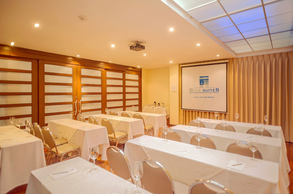 Blue Suites Hotel 4/47