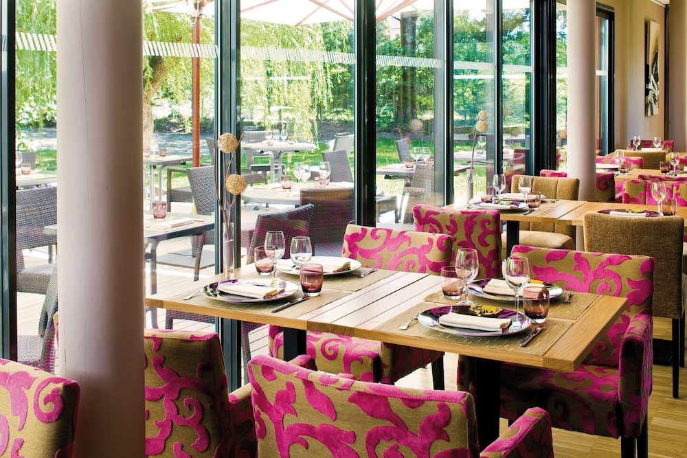 restaurant-cafeteria
