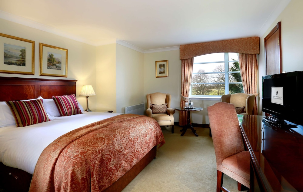 STANDARD, DOUBLE BED