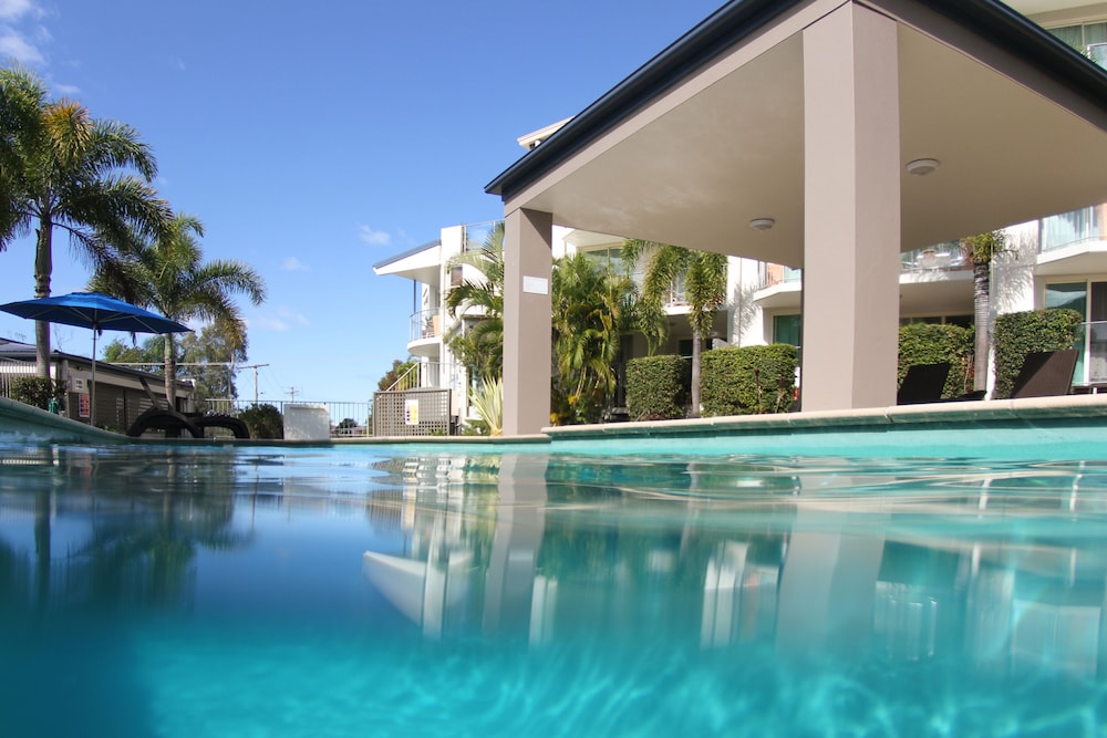 CALOUNDRA CENTRAL APARTMENT HOTEL 9/68