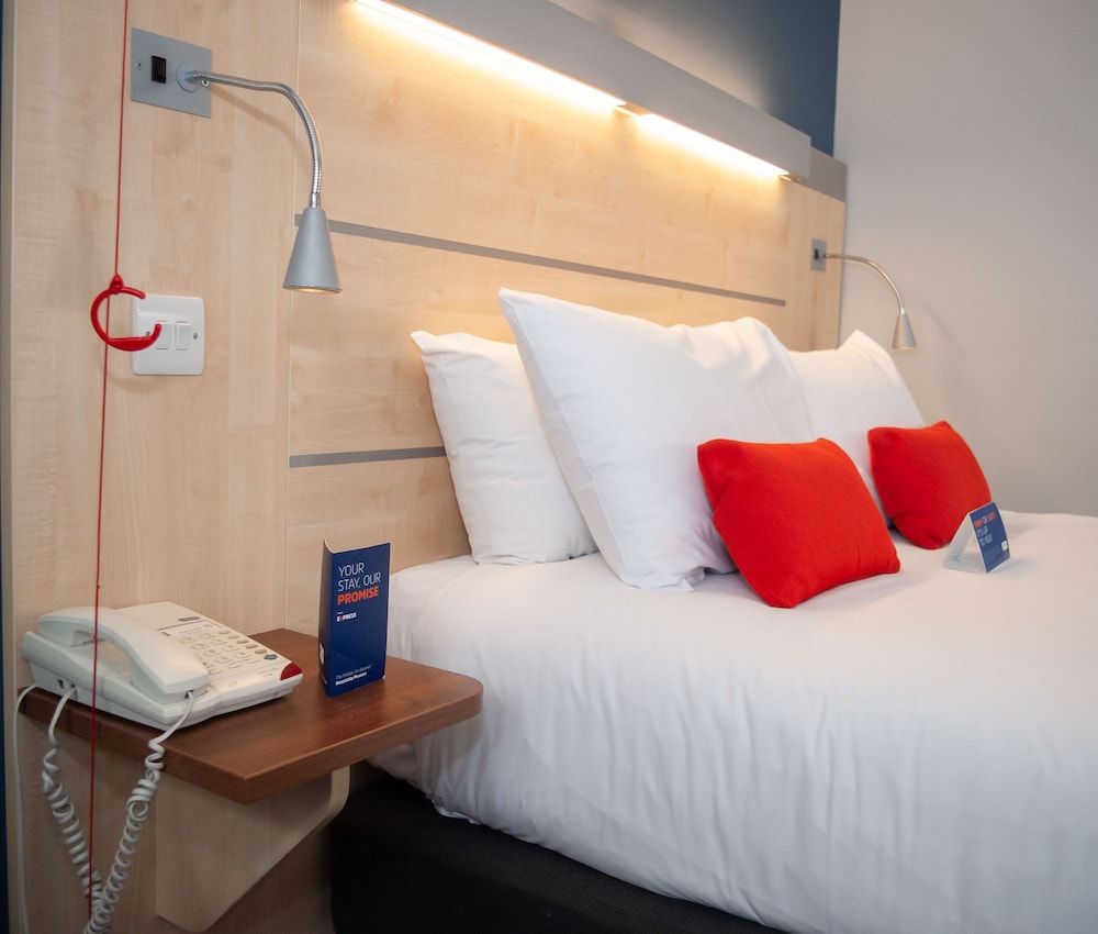 Holiday Inn Express Folkestone Channel Tunnel 15/64