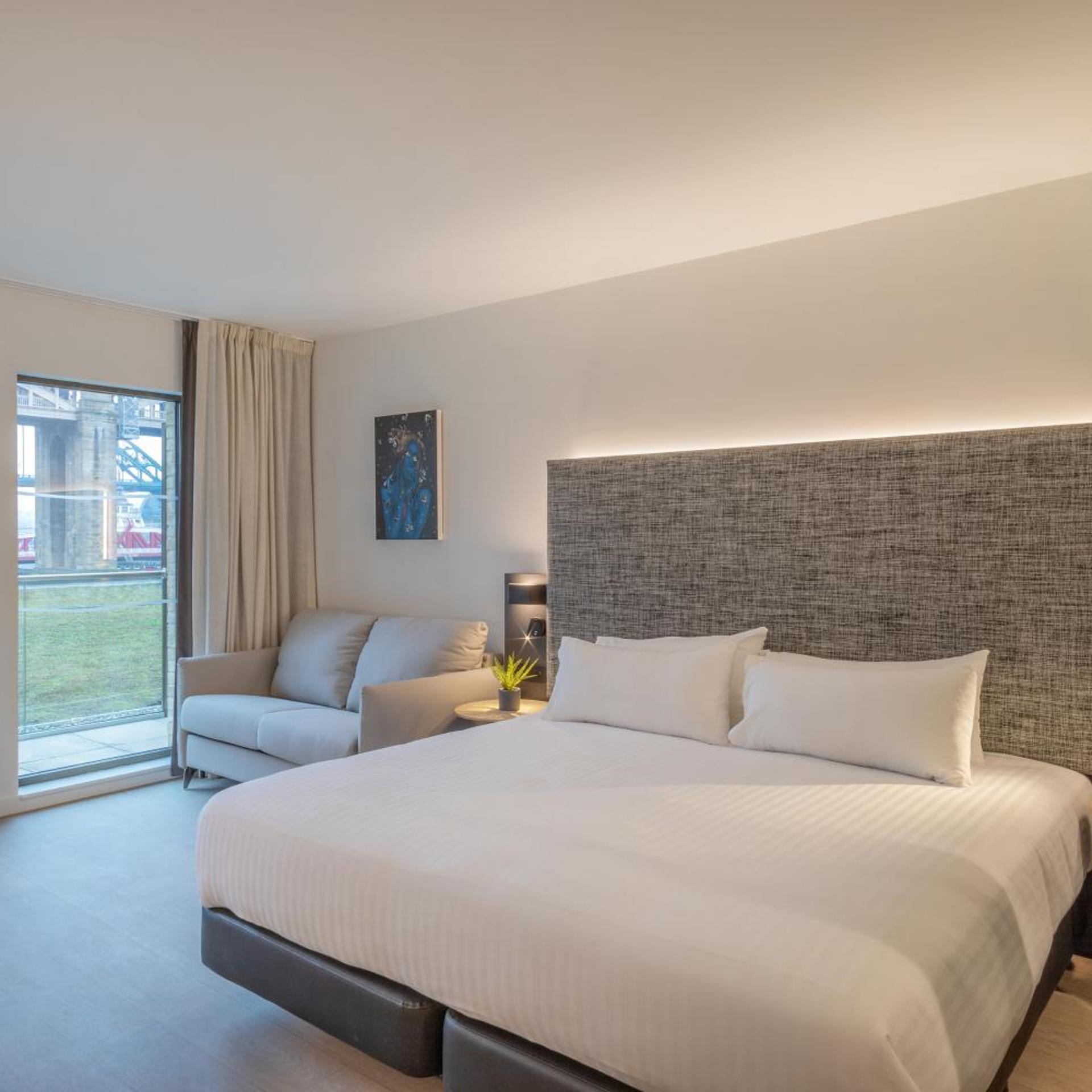 Innside, Studio, King Bed, Balcony