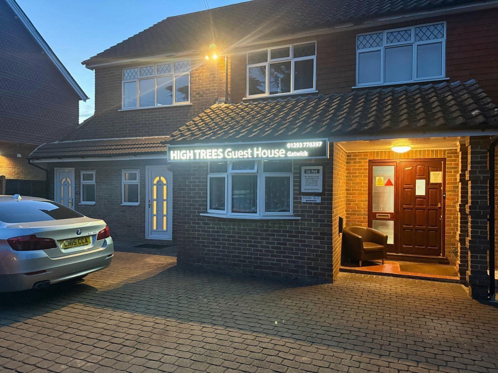 High Trees Guest House Gatwick 9/49