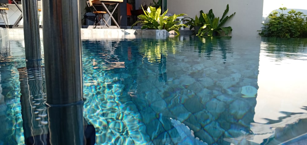 The Seaton House Phuket 37/50