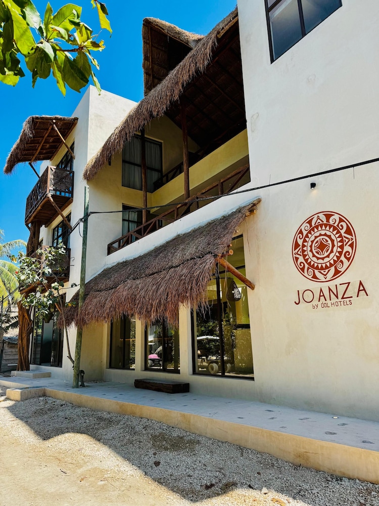 Joanza by OOL Hotels 6/50