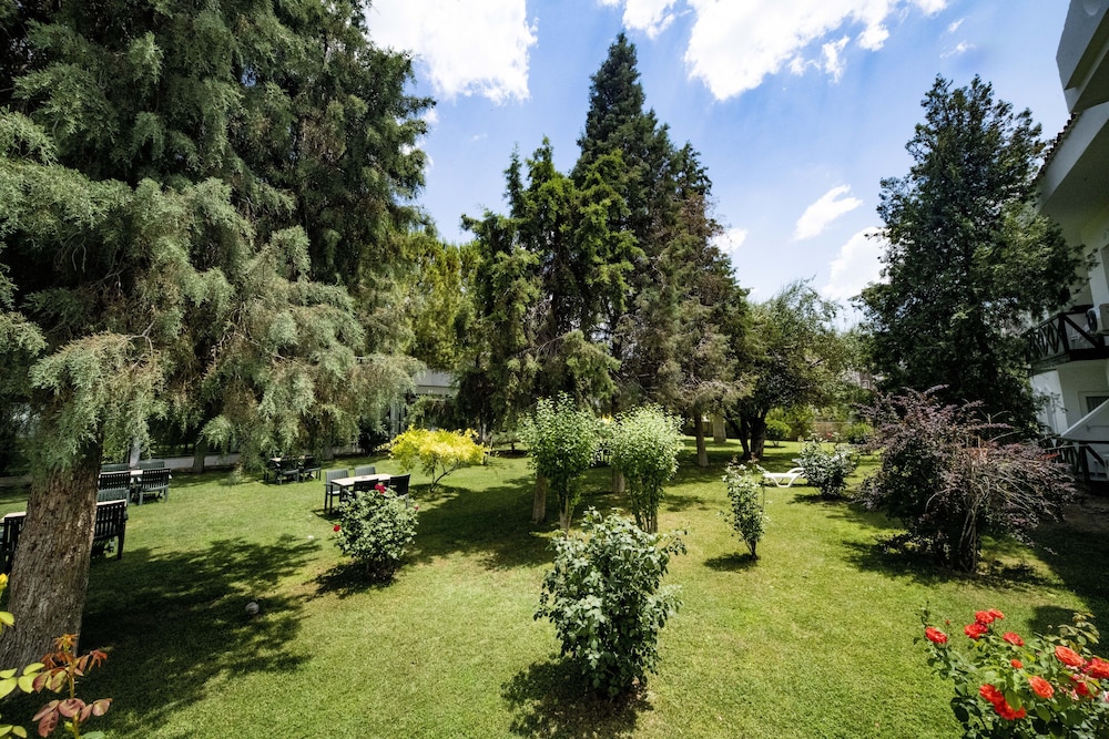 Herakles Thermal Hotel 52/57