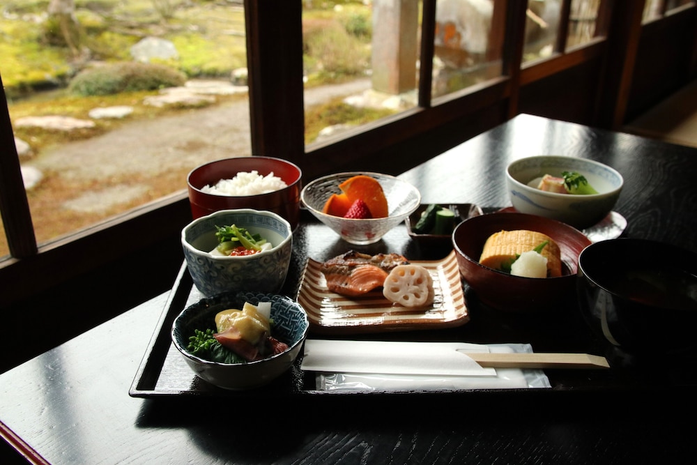 AOI Suites at Nanzenji Kan-un-an 69/92