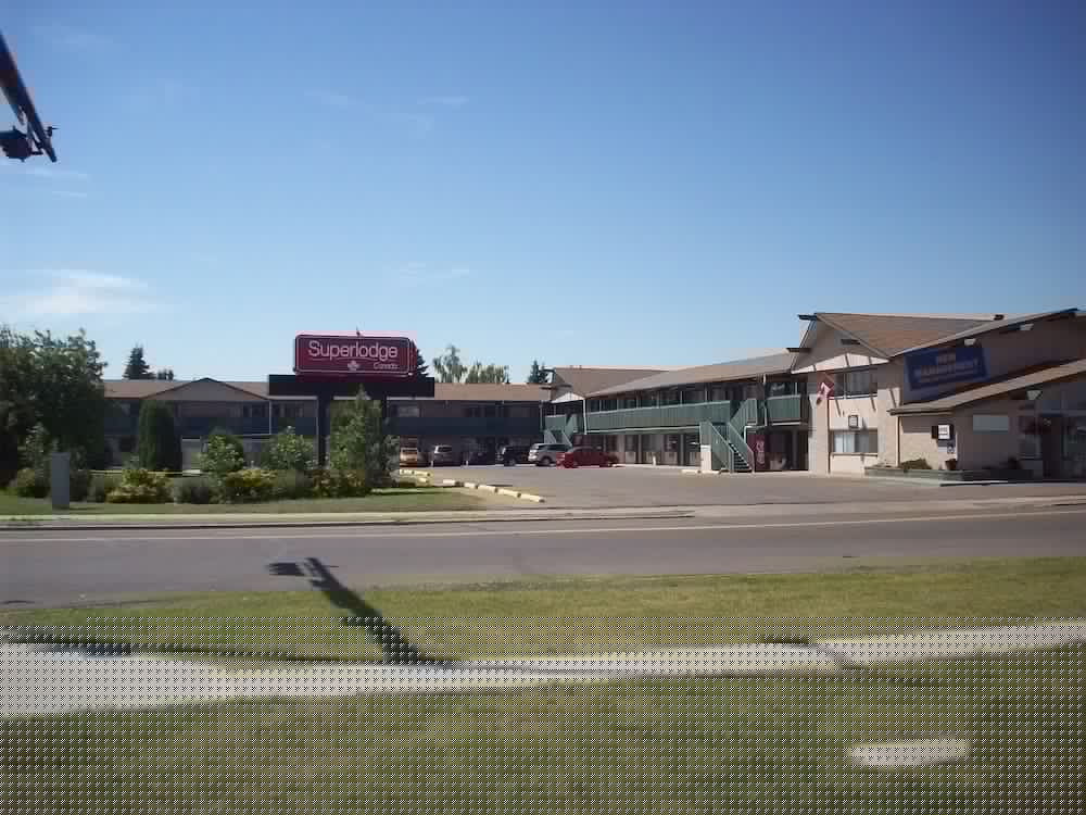 Superlodge Canada Lethbridge 5/31