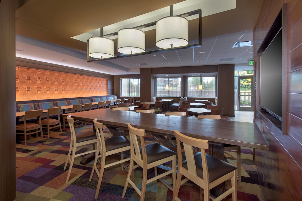 Fairfield Inn And Suites Syracuse Carrier Circle 28/39