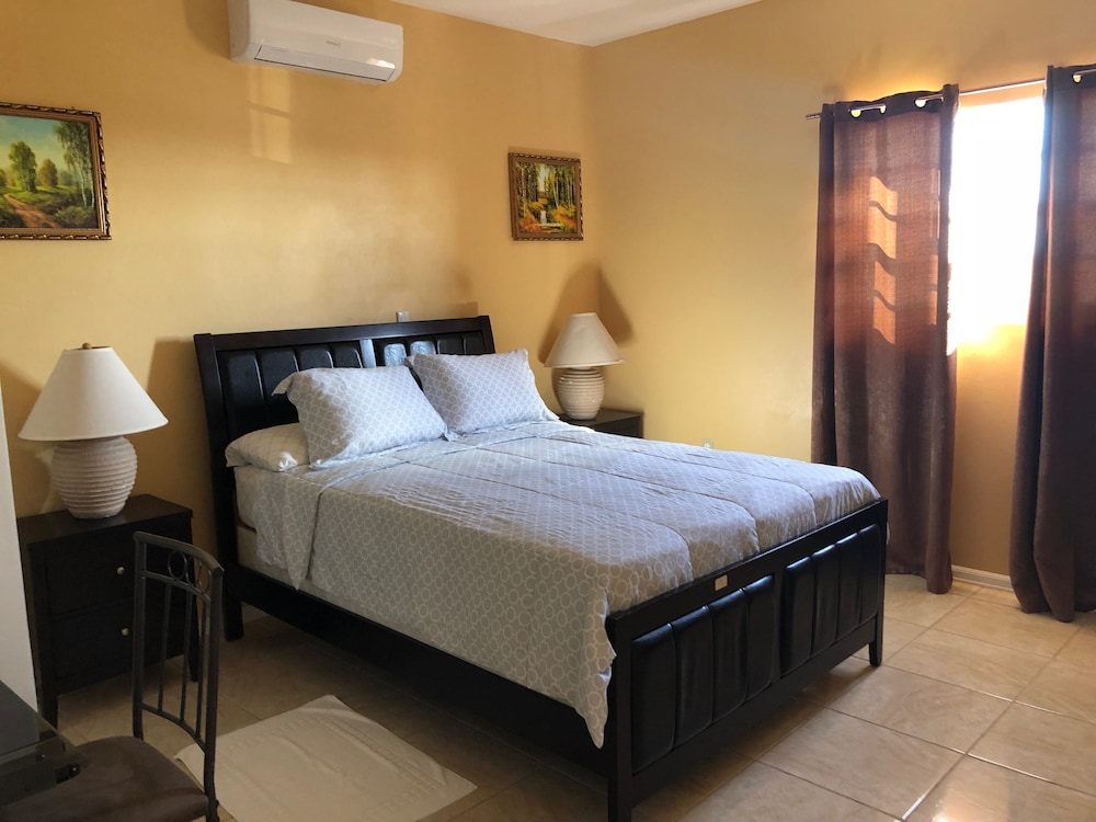 Sunset Ridge Hotel 13/55
