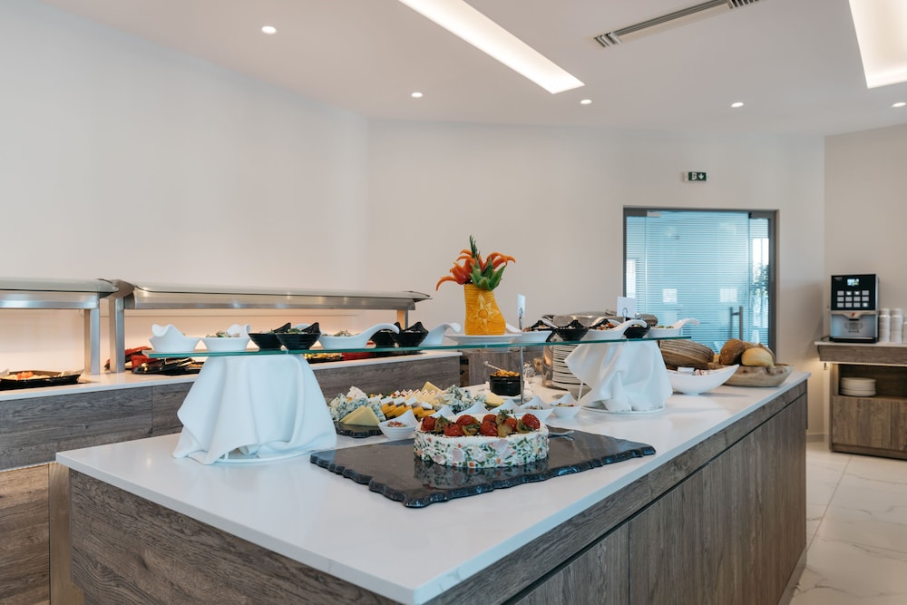 Tesoro Hotel Zakynthos 33/40