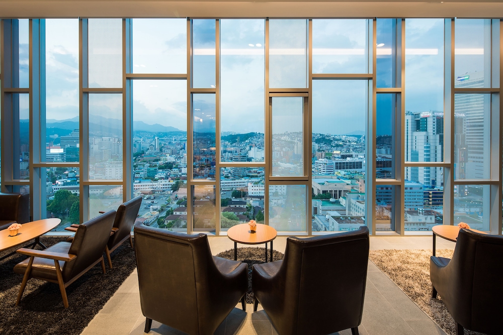 Novotel Ambassador Seoul Dongdaemun Hotels and Residences 61/75