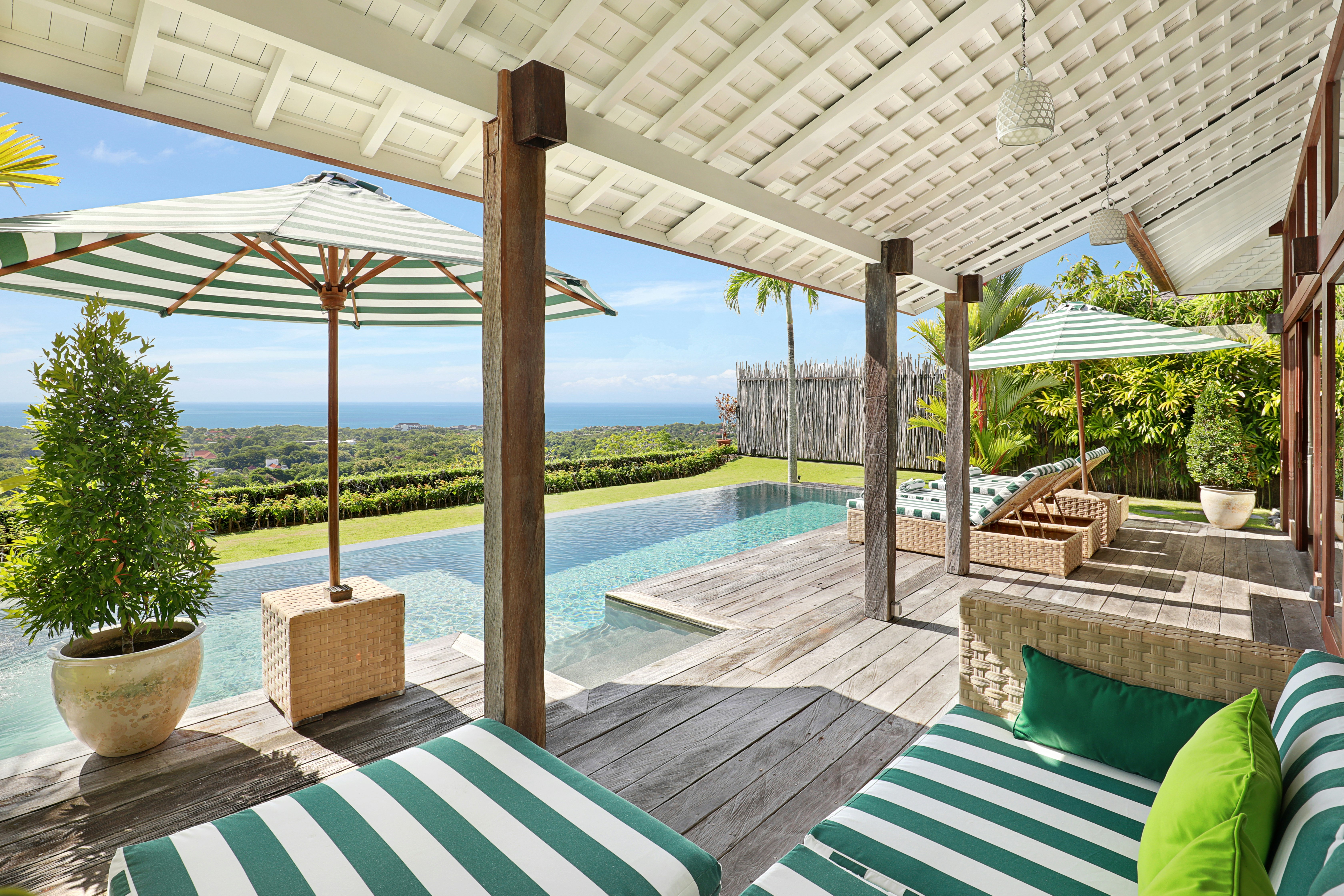 3 Bedrooms, Villa, Ocean View, with Pool