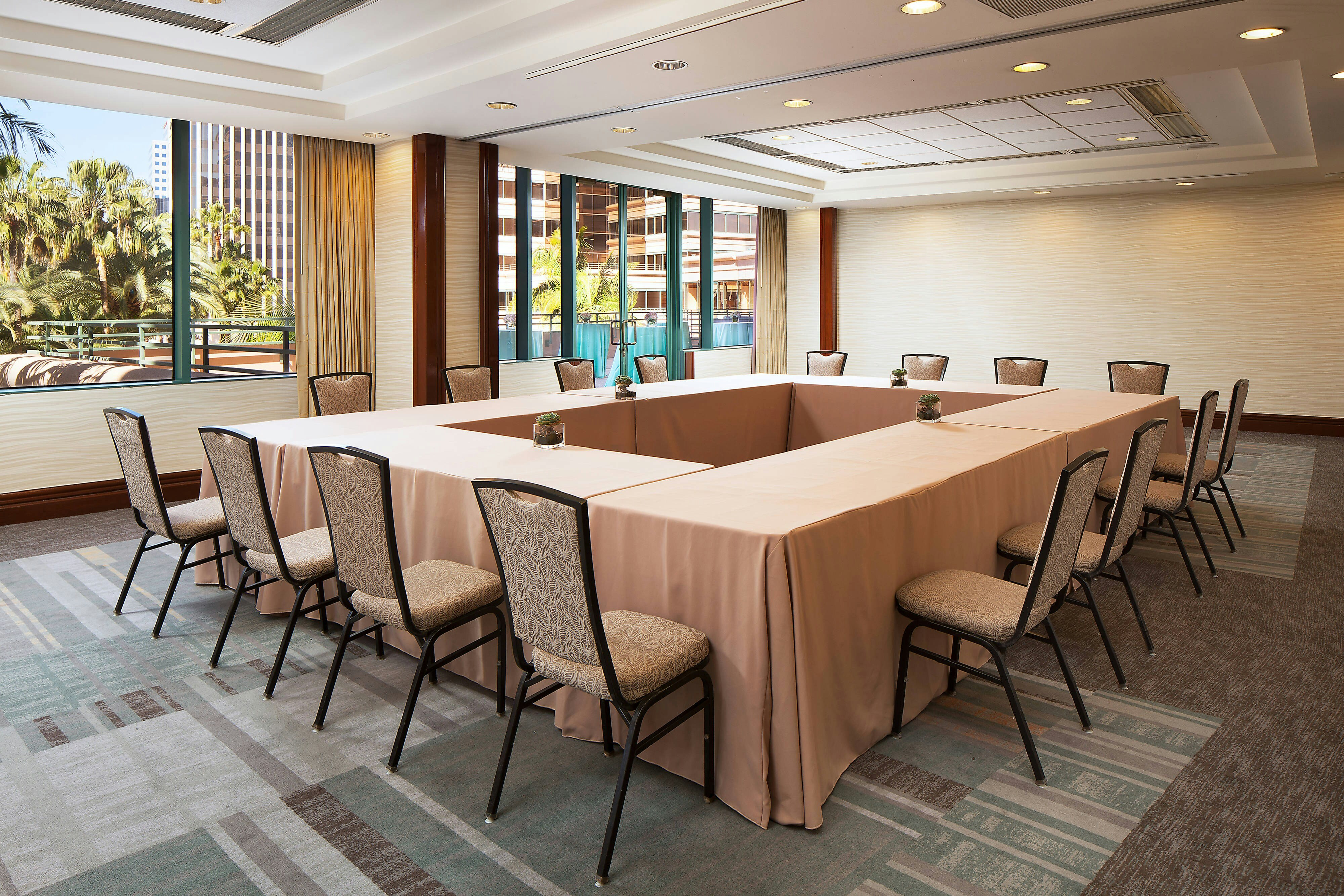 Westin Long Beach 36/52