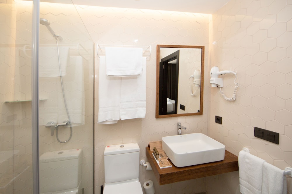 Malaga Premium Hotel 67/70