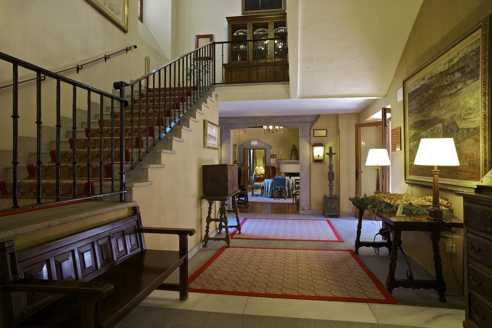 Parador de Avila 28/64
