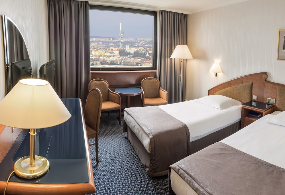 Panorama Prague Hotel 25/70
