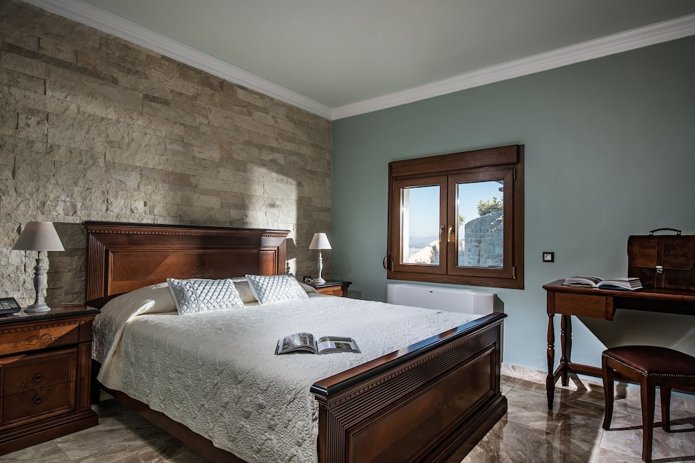Bella Mare Villa 6/27