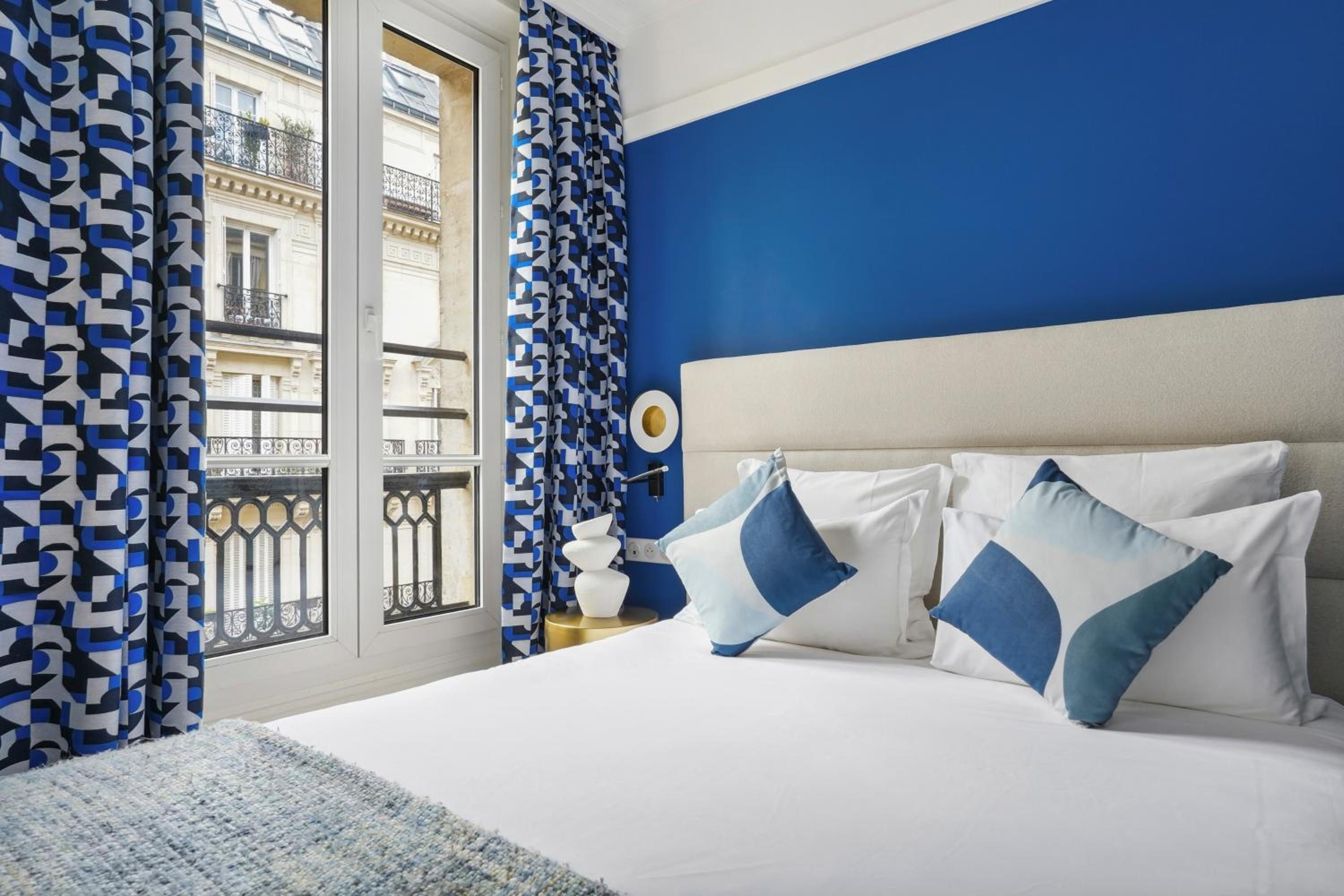غرفة سوبيريور بسرير كوين، Elysees Opera Hotel 4/10