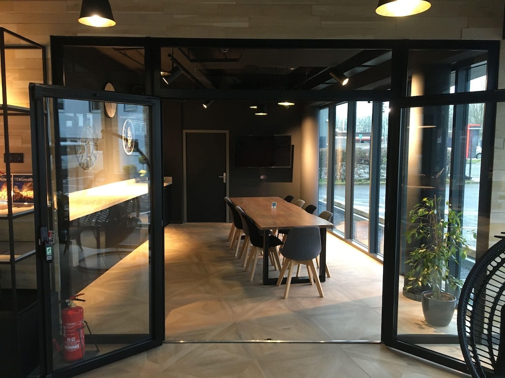 ibis Styles Valenciennes Petite Foret 41/45
