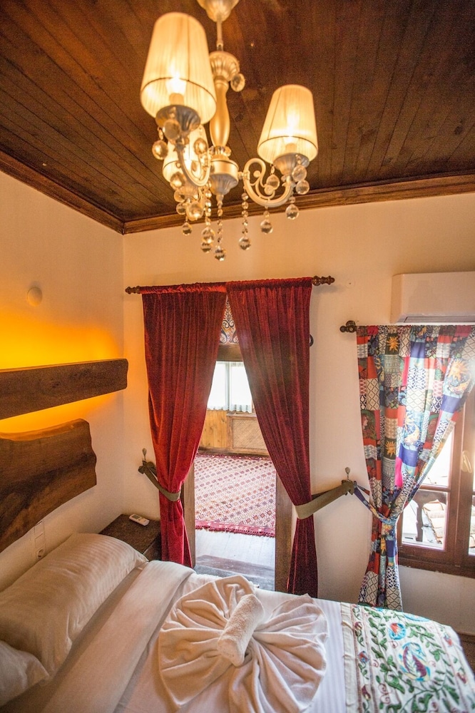 Chez Rumi Butik Otel 10/50