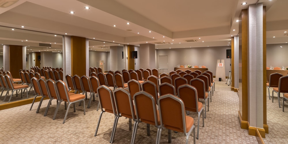Central Athens hotel 24/29