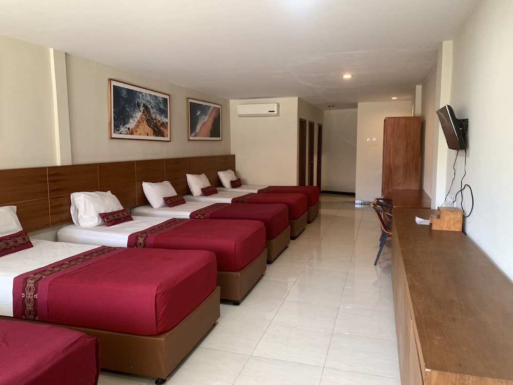 Kuta Suci Beach Hotel 12/43