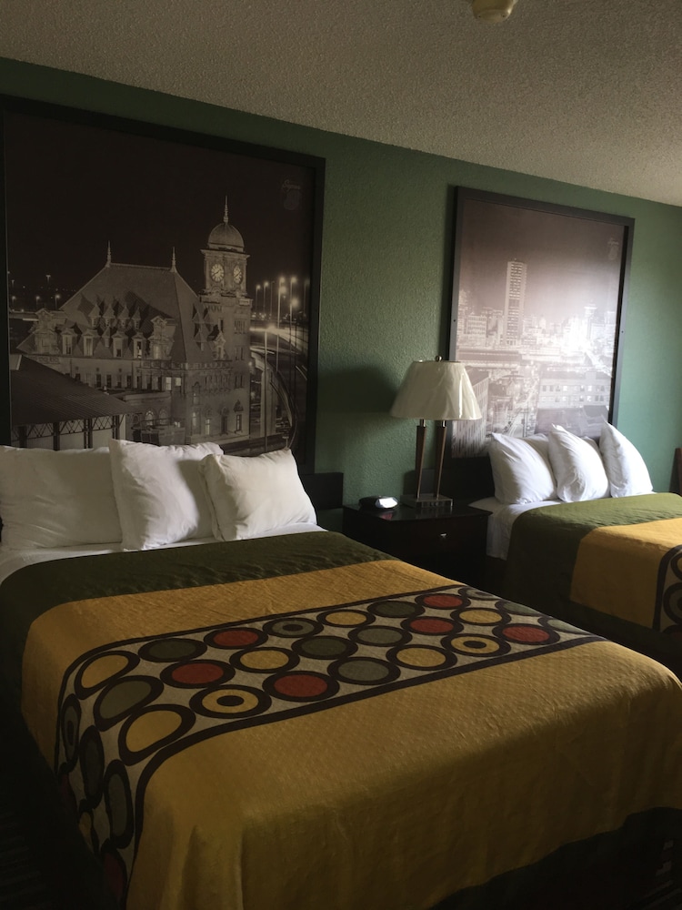 Super 8 By Wyndham Richmond Midlothian Turnpike 12/26