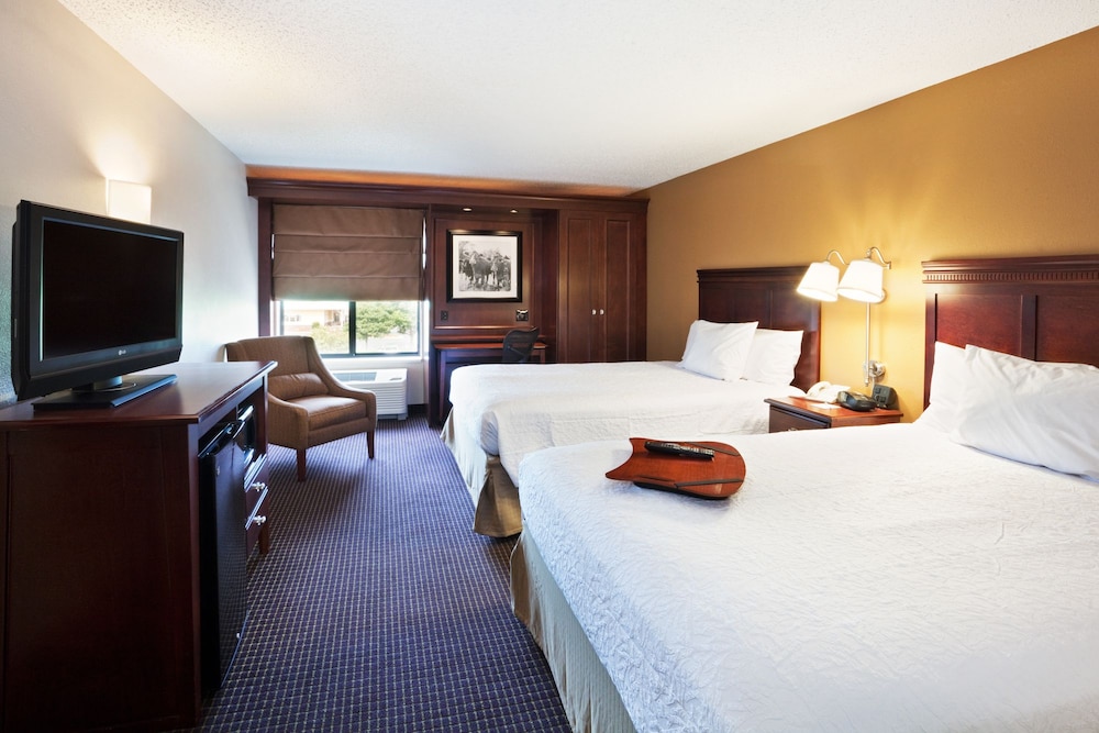 Hampton Inn Sioux Falls 14/52