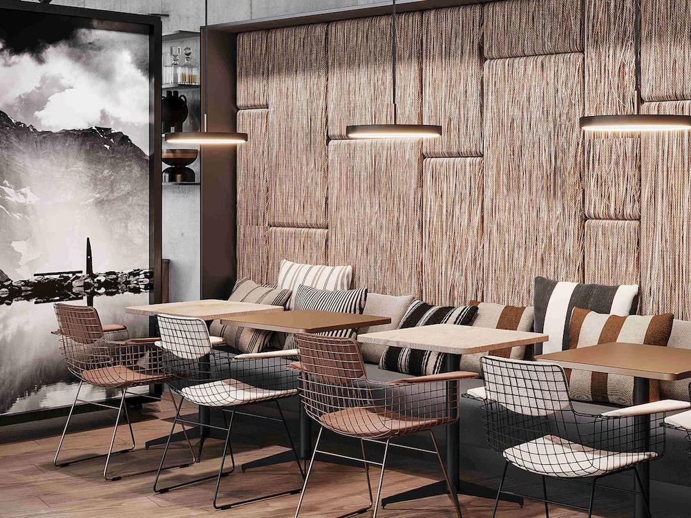 Mercure Hotel Delemont 46/55