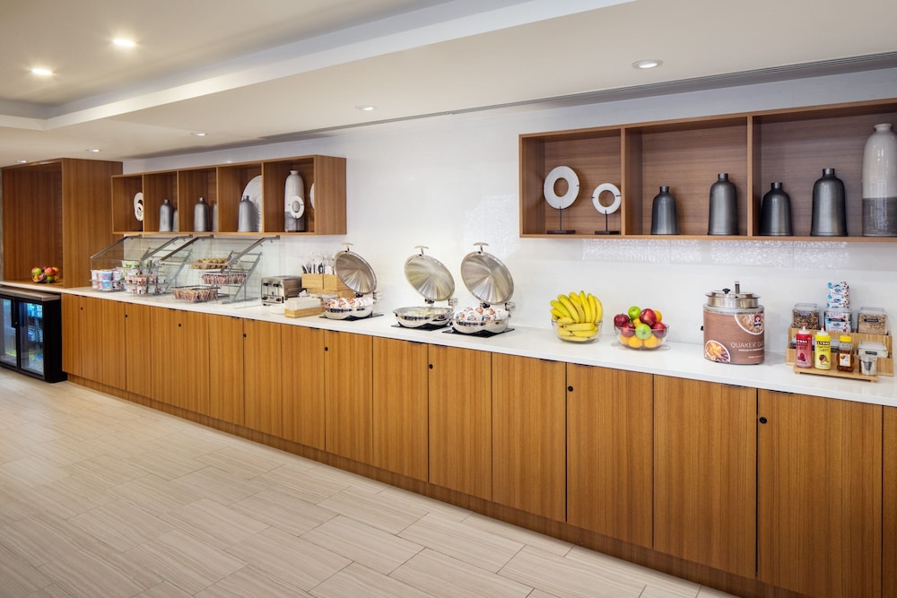 SpringHill Suites By Marriott New York JFK Airport/Jamaica 4/30