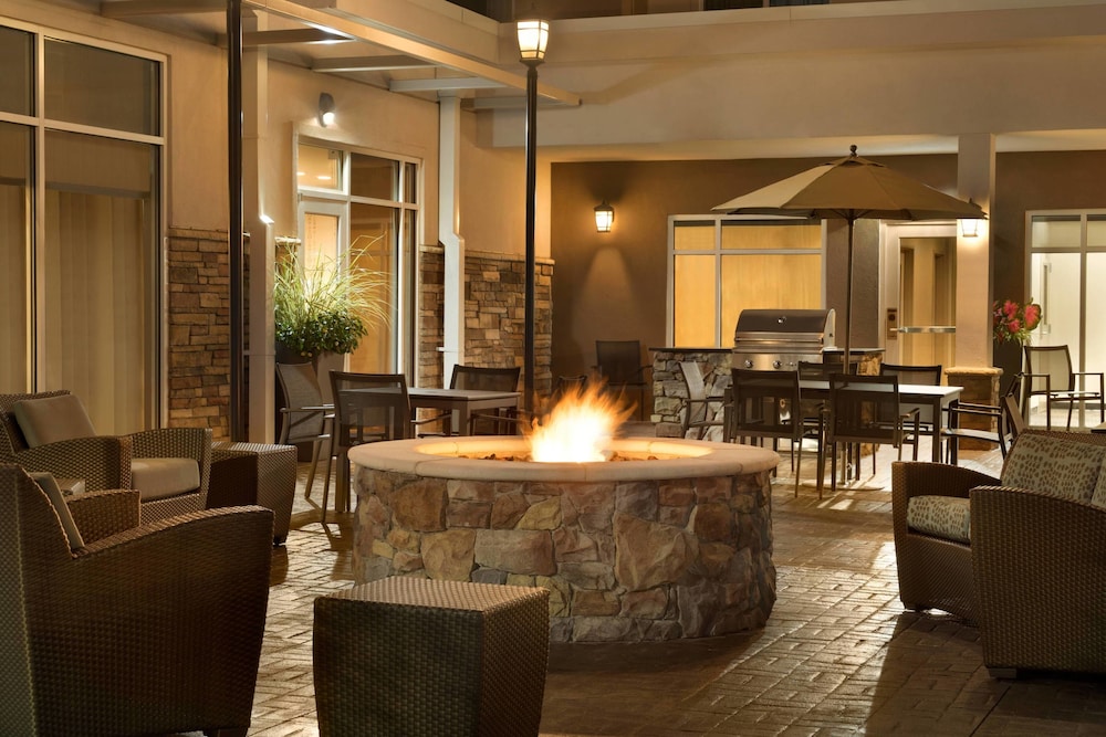 Residence Inn Winston Salem Hanes Mall 35/44