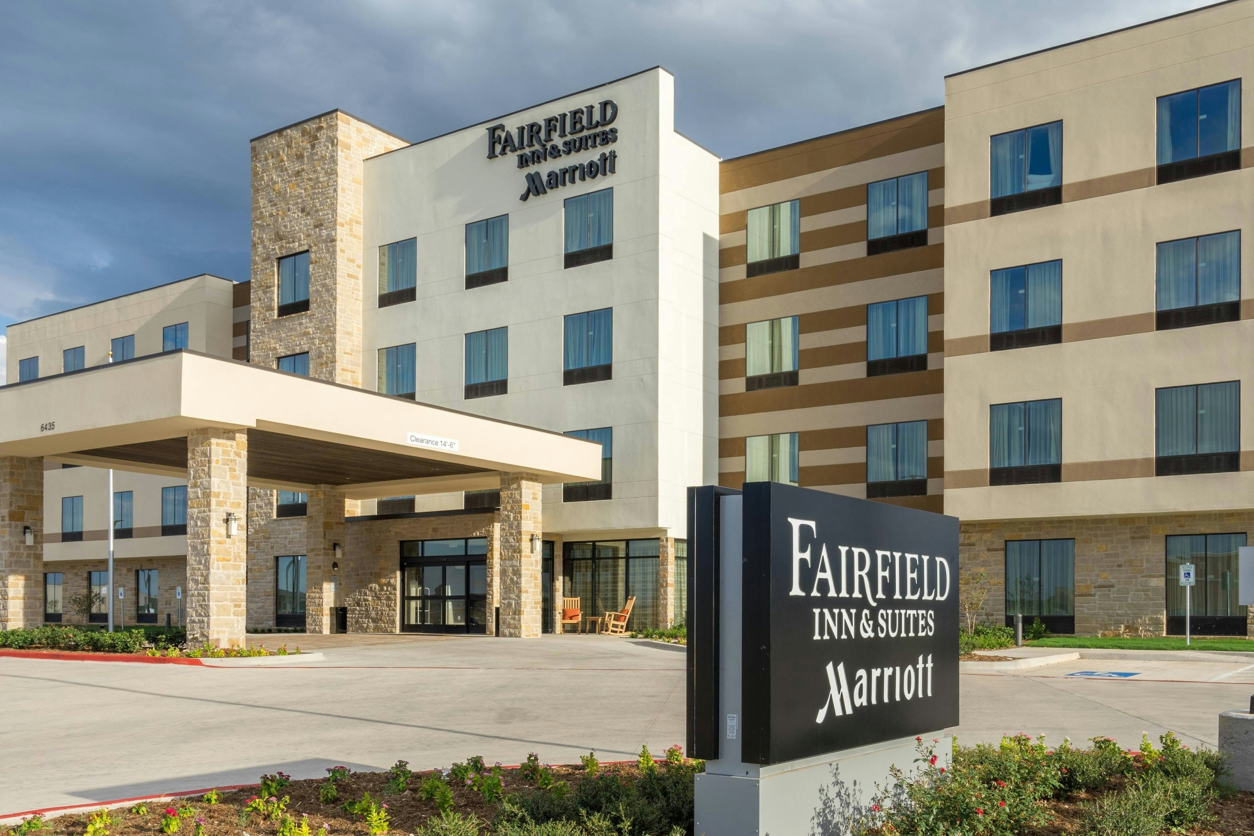 Fairfield Inn And Suites By Marriott Lubbock Southwest 16/18