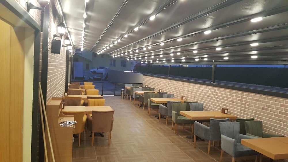 SKYPORT ISTANBUL HOTEL 49/52