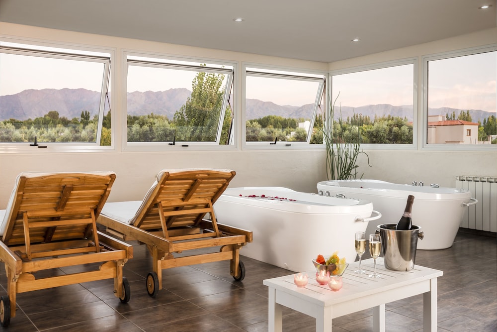 VILLA MANSA WINE HOTEL 25/64