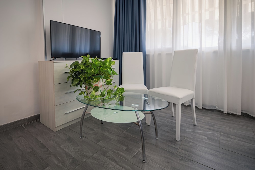 Hotel Giulietta E Romeo 38/50