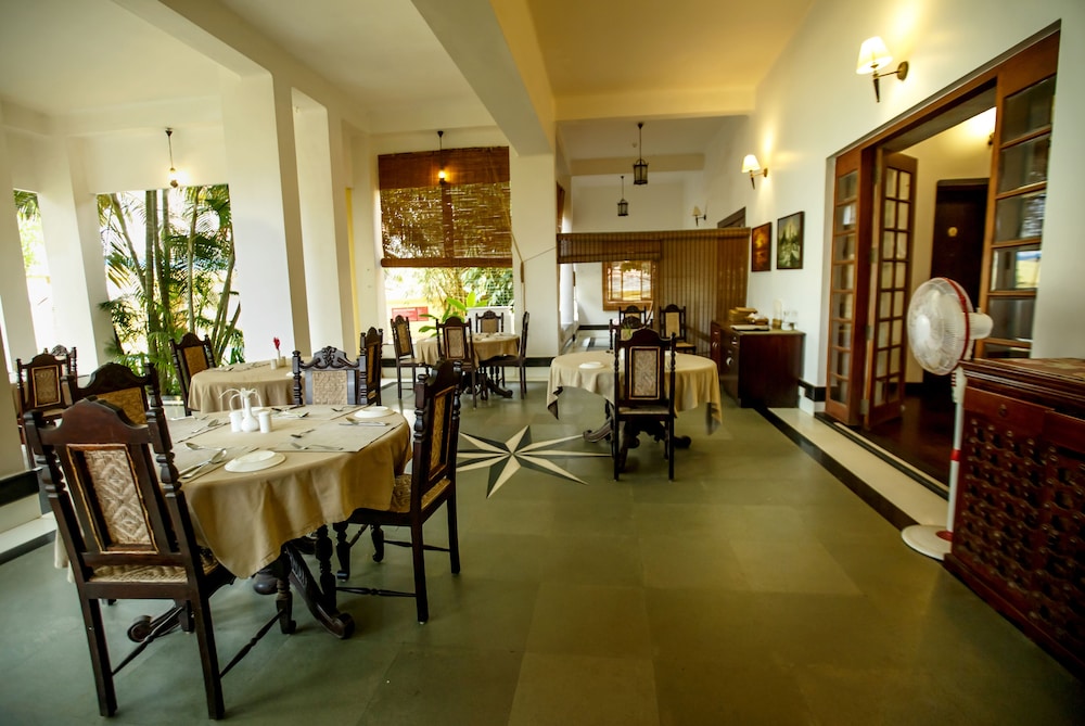 Amritara The Poovath Heritage Fort Kochi 36/50