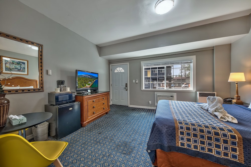 Lake Ridge Hotel 22/52